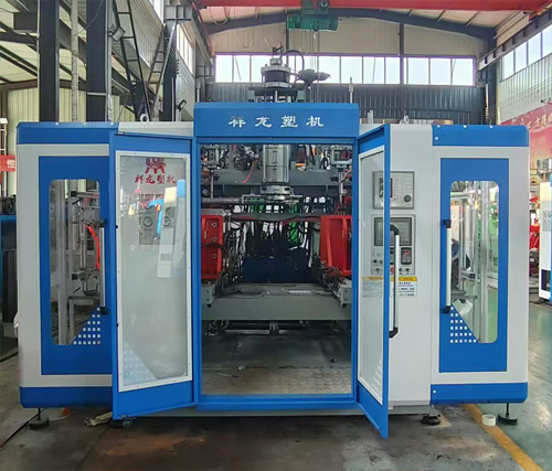 9、全自動(dòng)20升吹塑機(jī)1.jpg